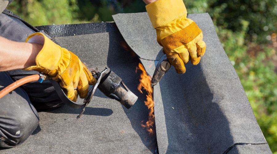 Professional residential roofers in Western, NE